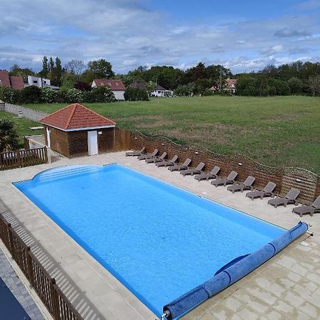 Le Village Du Phare Gouville-sur-Mer Exterior foto